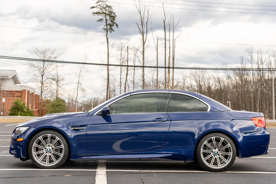 2011 BMW E93 M3 Convertible - Image 11 of 30