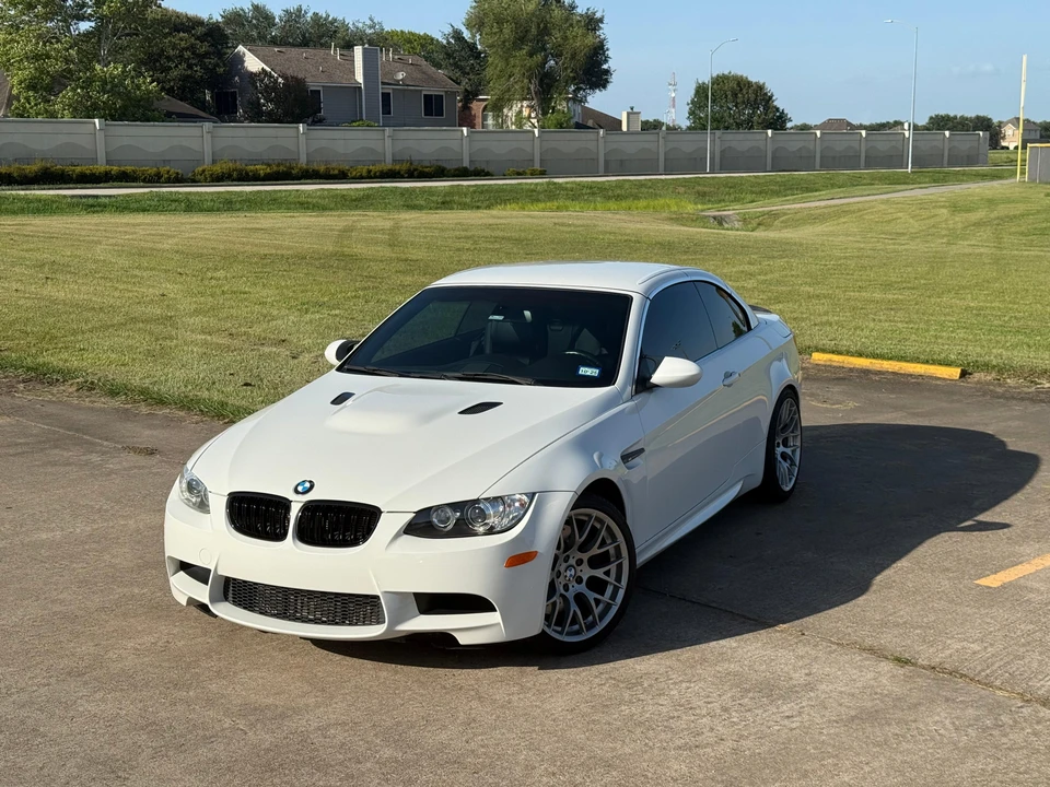 2011 BMW E93 M3 Convertible - Image 6 of 31