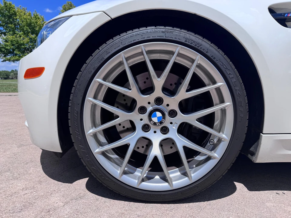 2011 BMW E93 M3 Convertible - Image 27 of 31