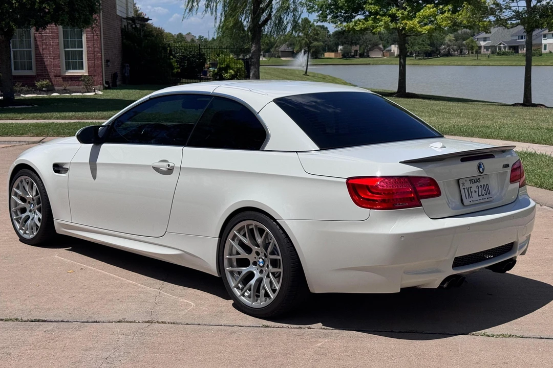 2011 BMW E93 M3 Convertible - Image 4 of 31