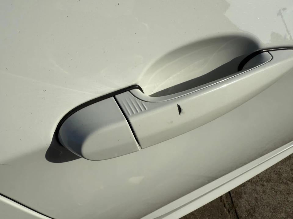 2011 BMW E93 M3 Convertible - Image 25 of 31