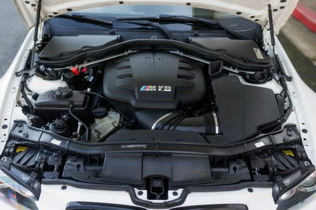 2011 BMW E93 M3 Convertible - Image 6 of 7