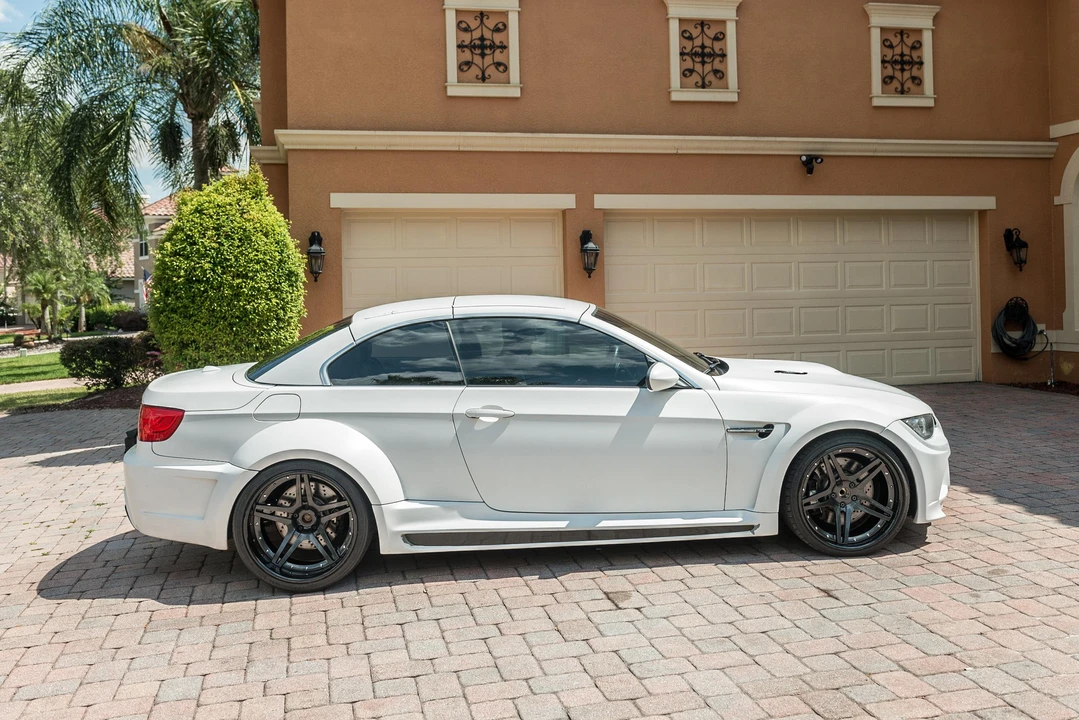 2011 BMW E93 M3 Convertible - Image 15 of 31
