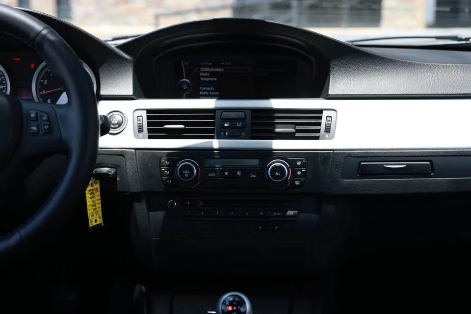 2011 BMW E92 M3 Coupe - Image 17 of 20