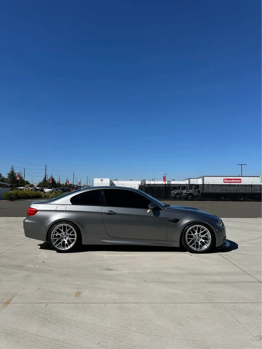 2011 BMW E92 M3 Coupe - Image 8 of 16