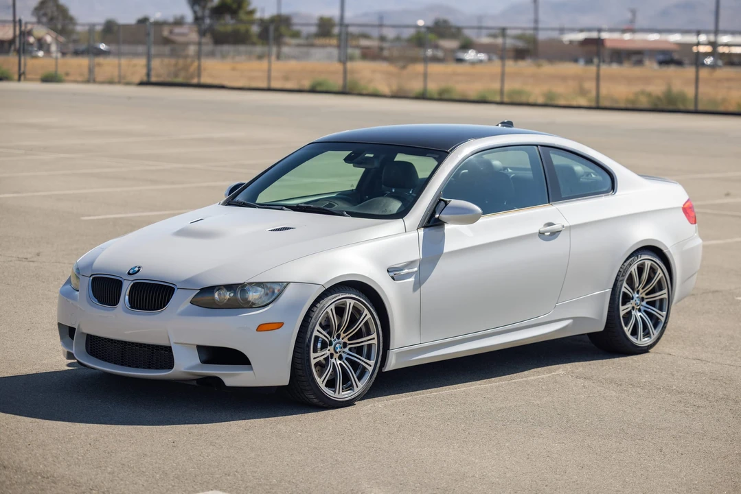 2011 BMW E92 M3 Coupe - Image 3 of 31