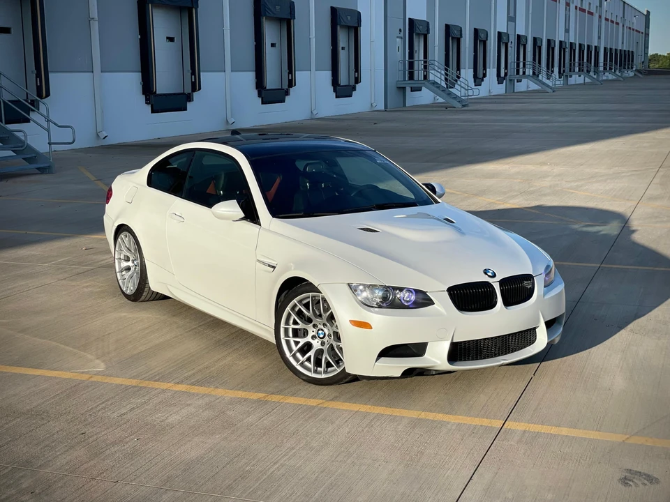 2011 BMW E92 M3 Coupe - Image 16 of 31