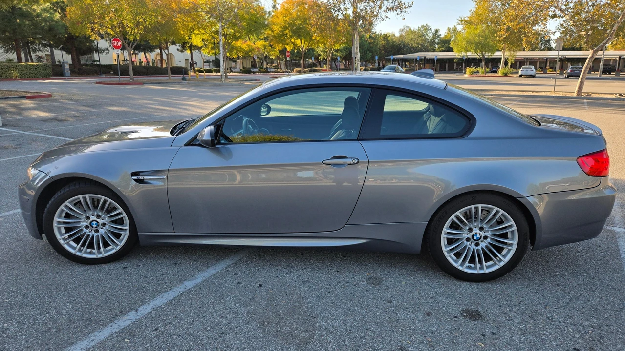 2011 BMW E92 M3 Coupe - Image 8 of 31