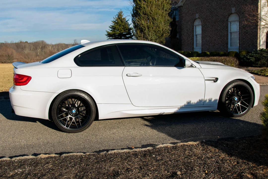 2011 BMW E92 M3 Coupe - Image 3 of 31