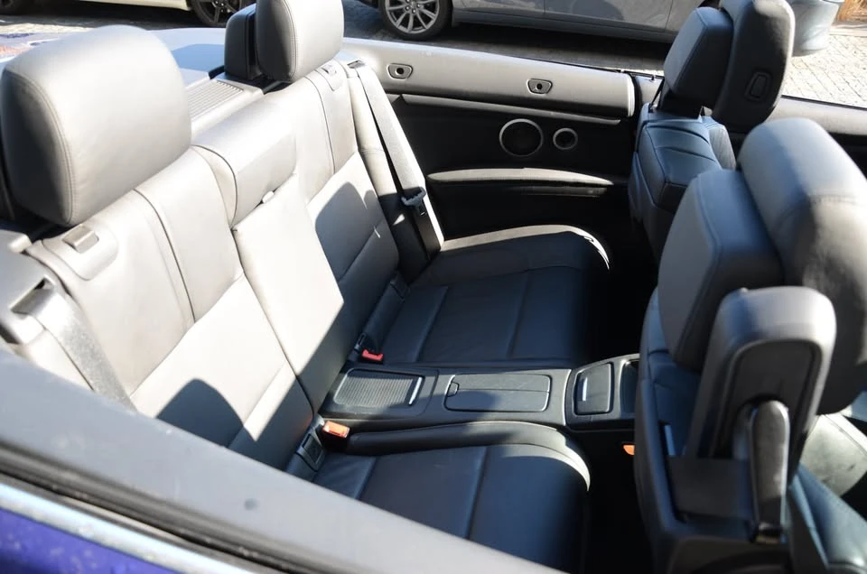 2011 BMW E93 M3 Convertible - Image 11 of 15