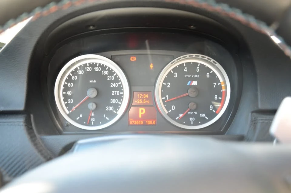 2011 BMW E93 M3 Convertible - Image 8 of 15