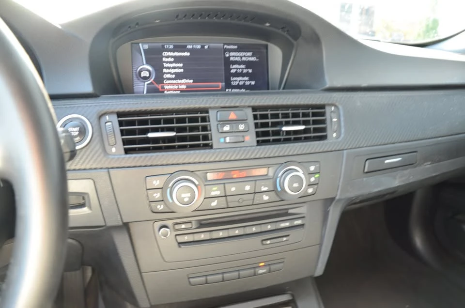 2011 BMW E93 M3 Convertible - Image 13 of 15