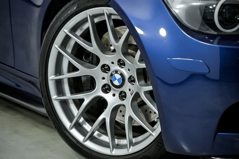 2011 BMW M3 - Image 4 of 12