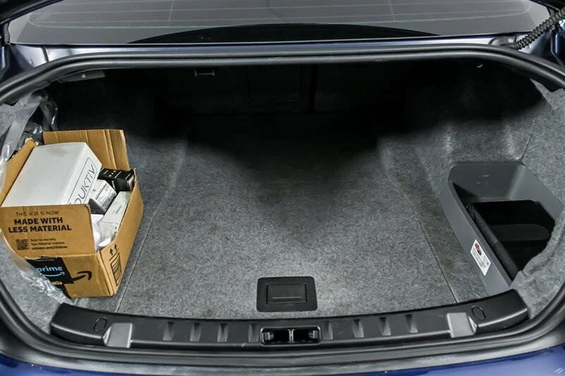 2011 BMW M3 - Image 16 of 21