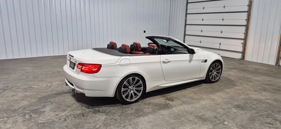 2011 BMW E93 M3 Convertible - Image 11 of 20