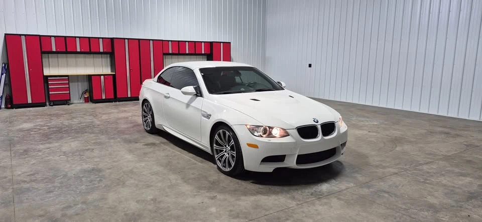 2011 BMW E93 M3 Convertible - Image 6 of 20