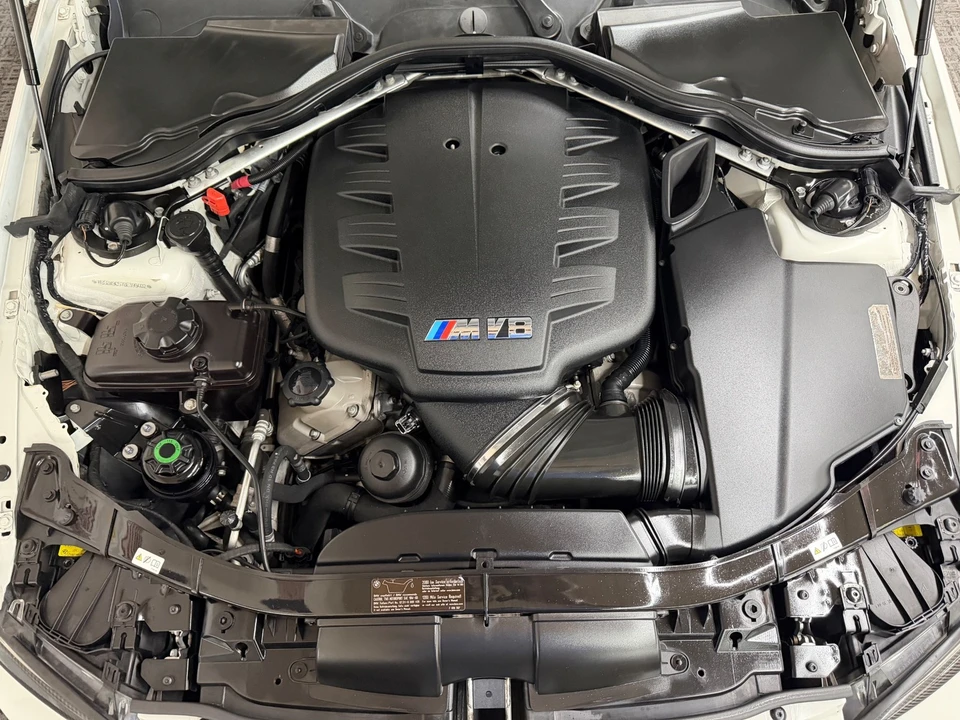 2011 BMW E93 M3 Convertible - Image 21 of 31