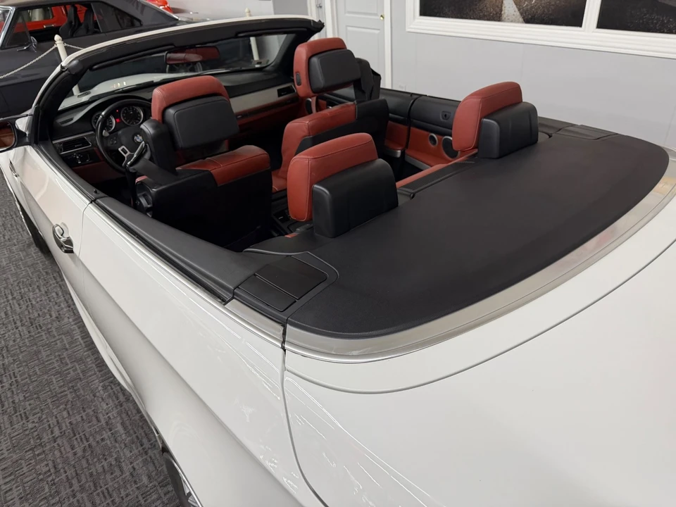 2011 BMW E93 M3 Convertible - Image 22 of 31