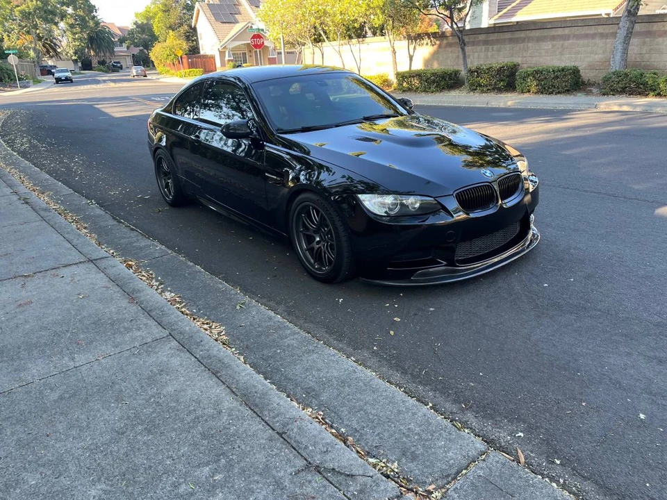 2011 BMW E90 M3 Sedan - Image 3 of 8
