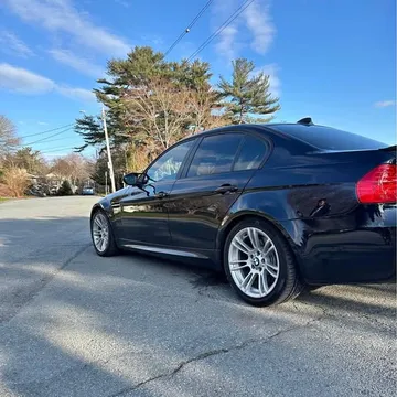 2011 BMW M3