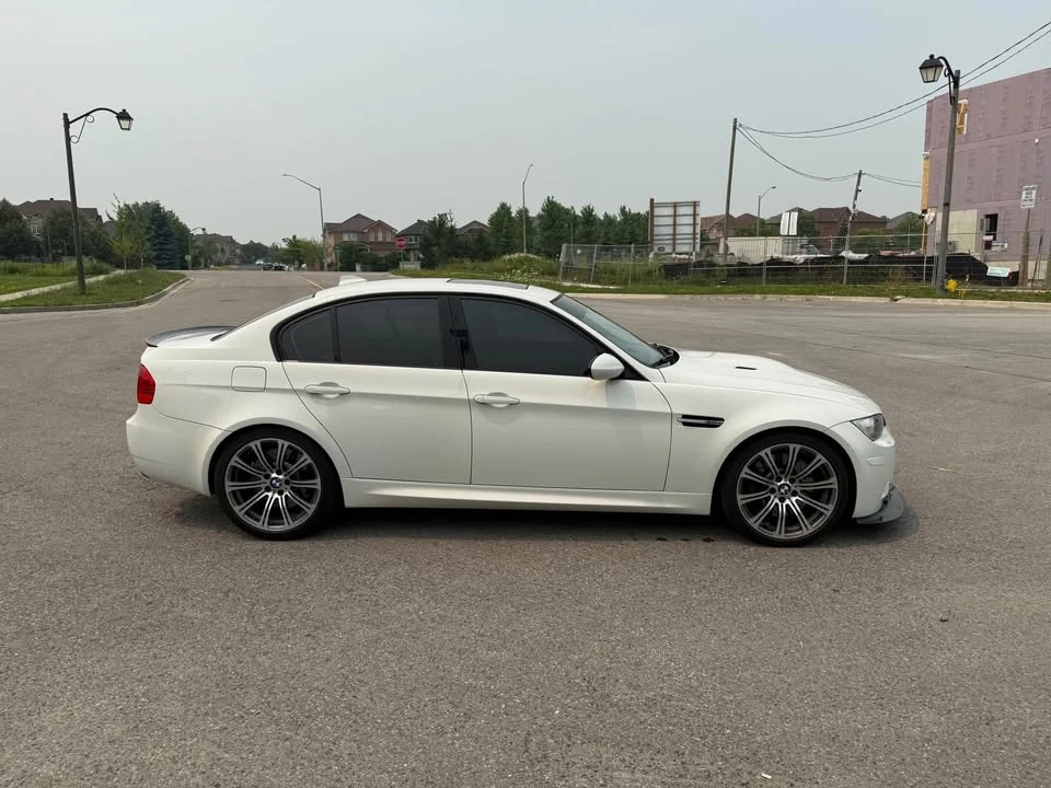 2011 BMW M3 - Image 3 of 13