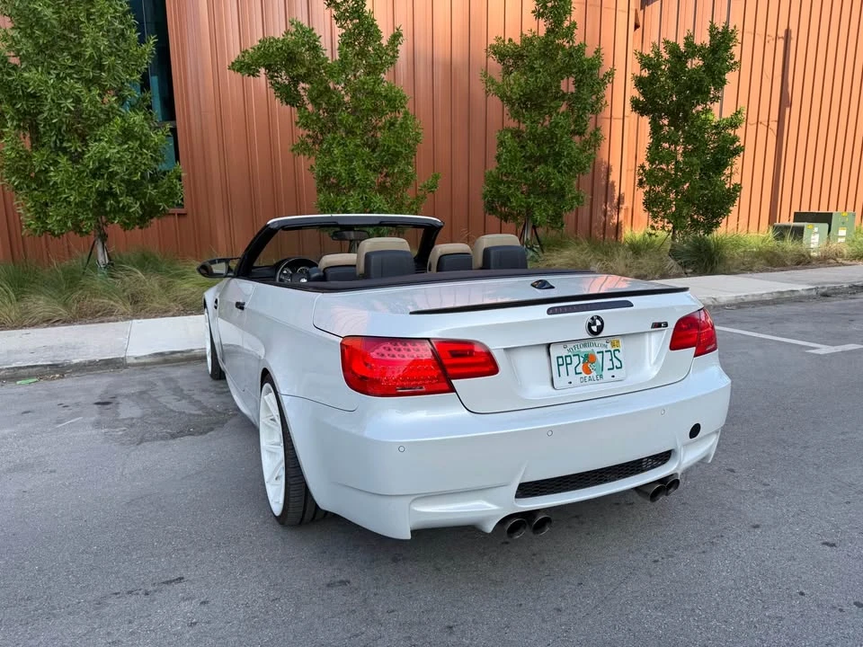 2011 BMW M3 - Image 7 of 13