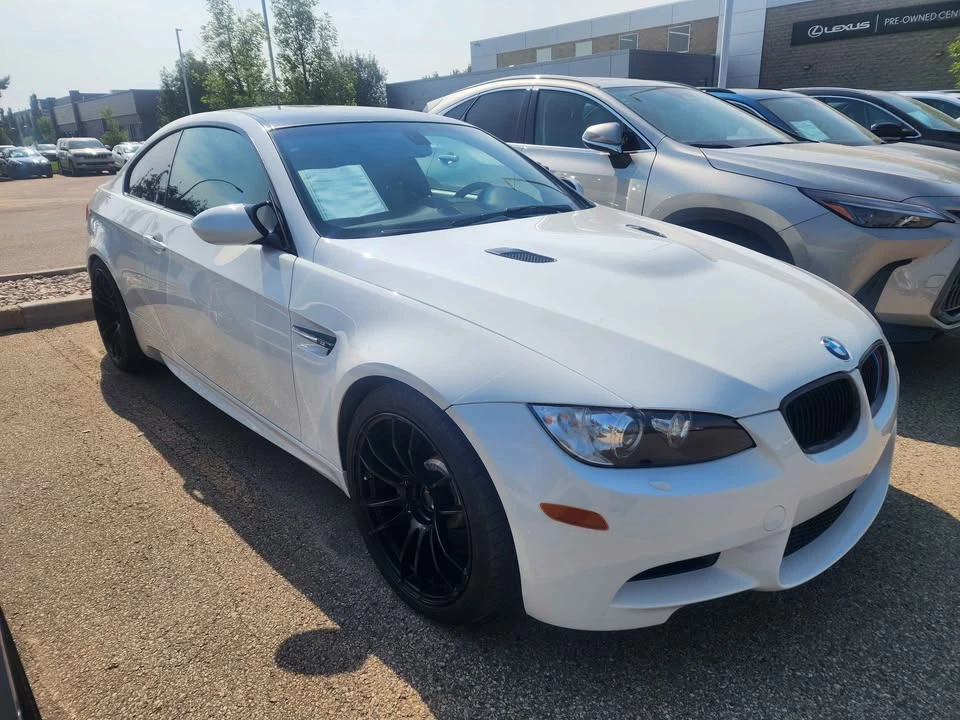 2011 BMW M3 - Image 3 of 10