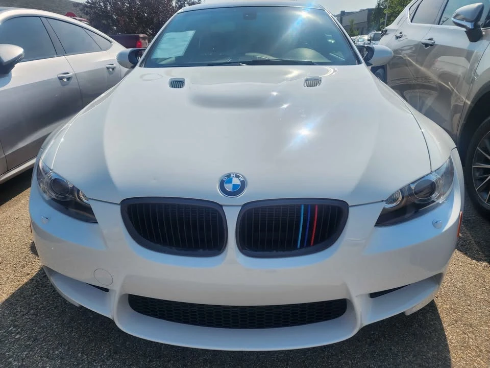 2011 BMW M3 - Image 2 of 10