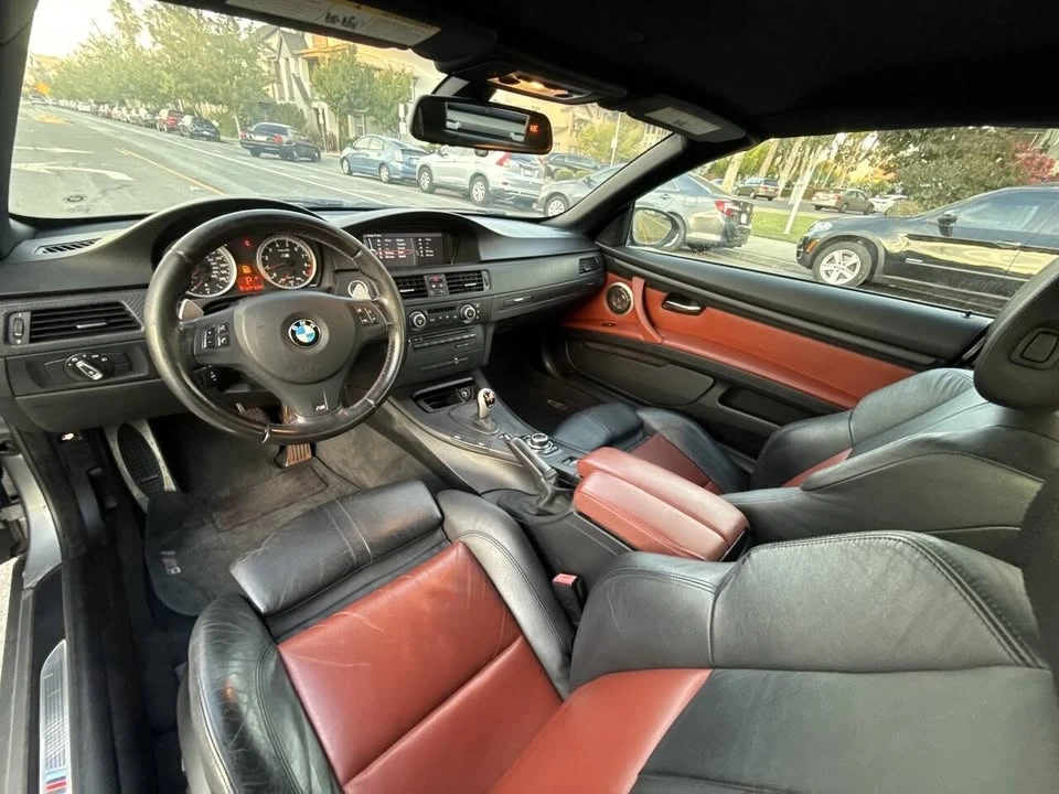 2011 BMW M3 - Image 16 of 19