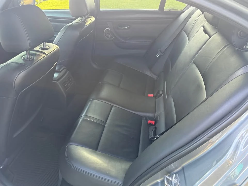 2011 BMW M3 - Image 9 of 20