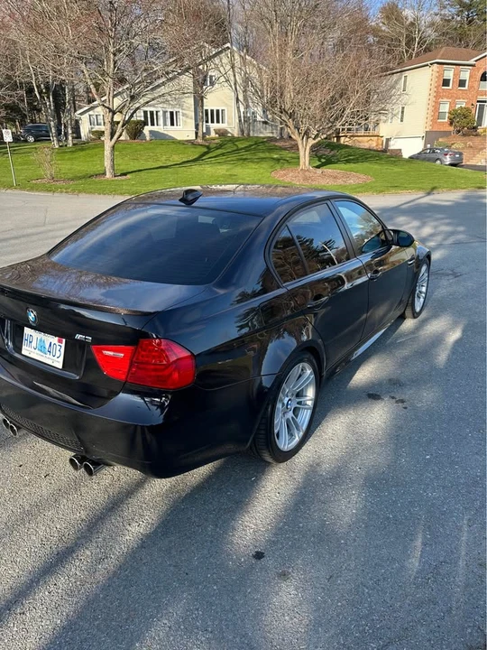 2011 BMW M3 - Image 9 of 17