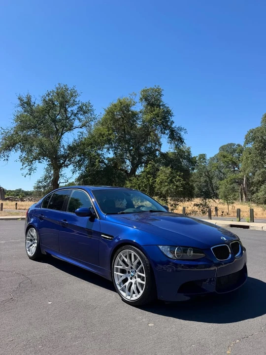 2011 BMW E90 M3 Sedan - Image 2 of 16