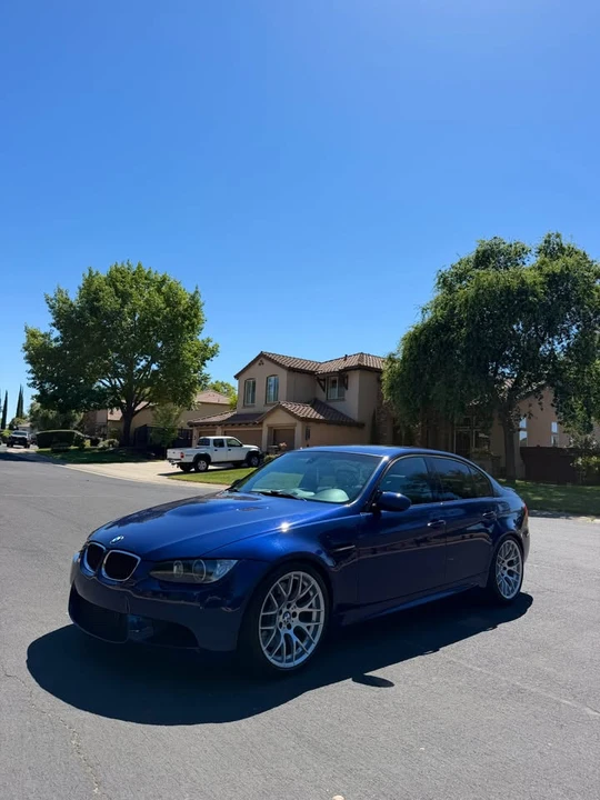 2011 BMW E90 M3 Sedan - Image 8 of 16
