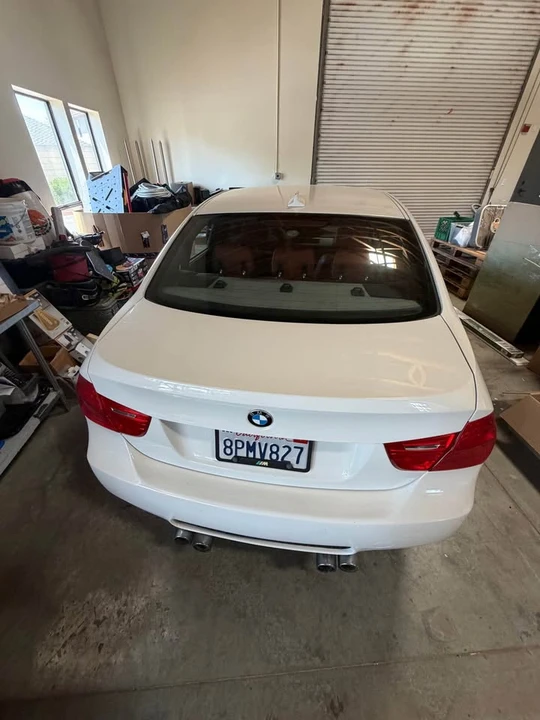 2011 BMW E90 M3 Sedan - Image 4 of 10