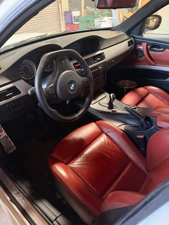 2011 BMW E90 M3 Sedan - Image 6 of 10