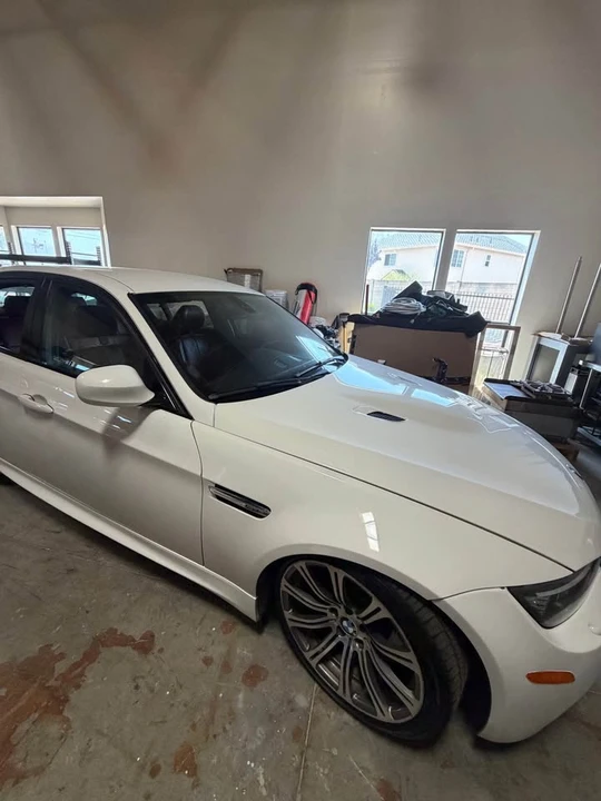 2011 BMW E90 M3 Sedan - Image 3 of 10