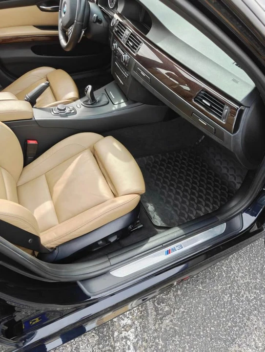 2011 BMW E90 M3 Sedan - Image 7 of 8