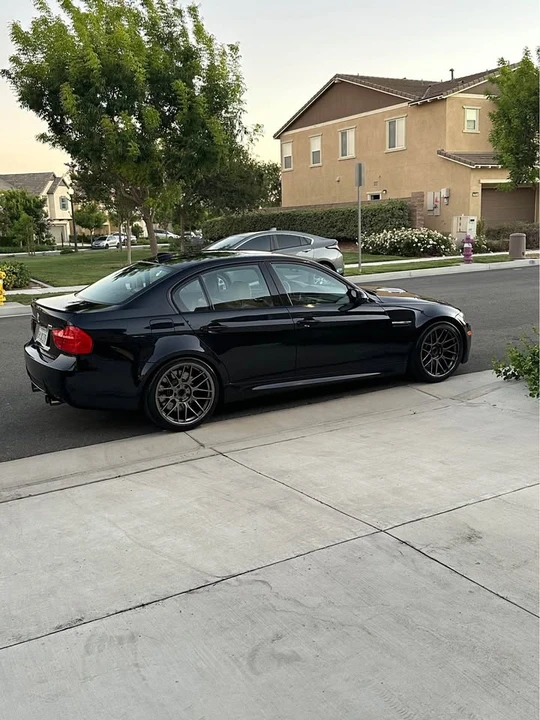 2011 BMW E90 M3 Sedan - Image 3 of 8
