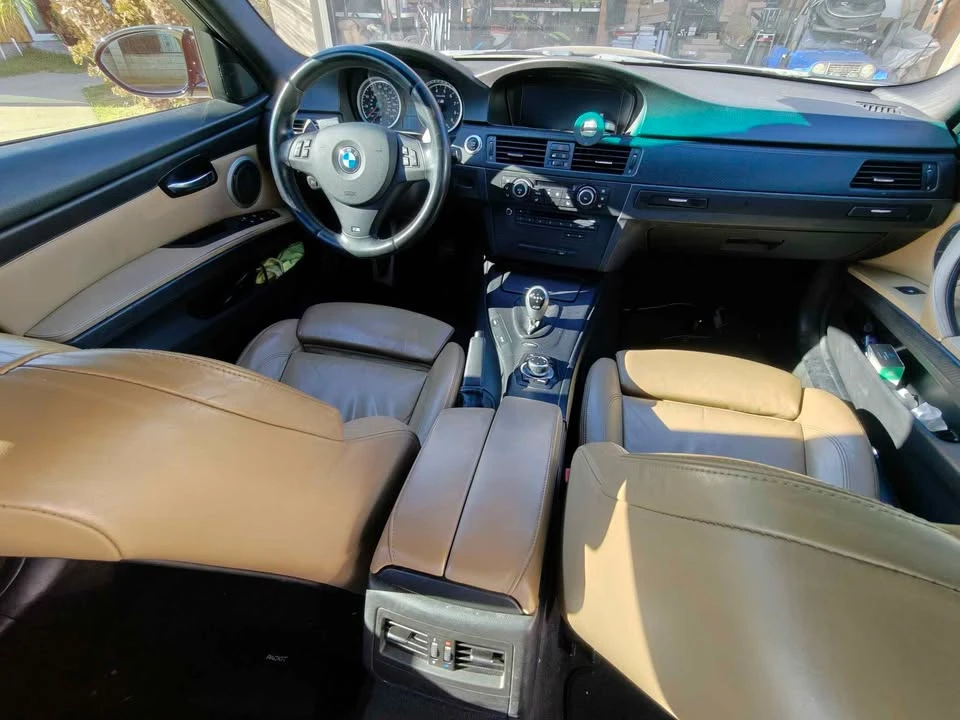 2011 BMW E90 M3 Sedan - Image 11 of 17