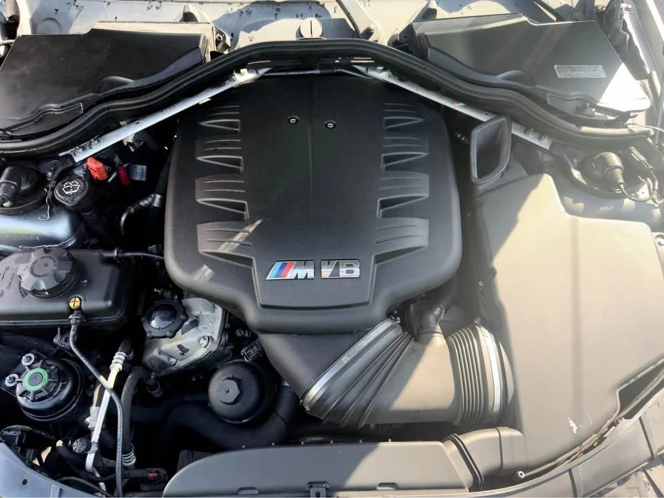 2011 BMW E90 M3 Sedan - Image 7 of 8