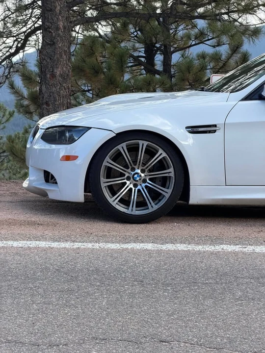 2011 BMW E90 M3 Sedan - Image 2 of 9