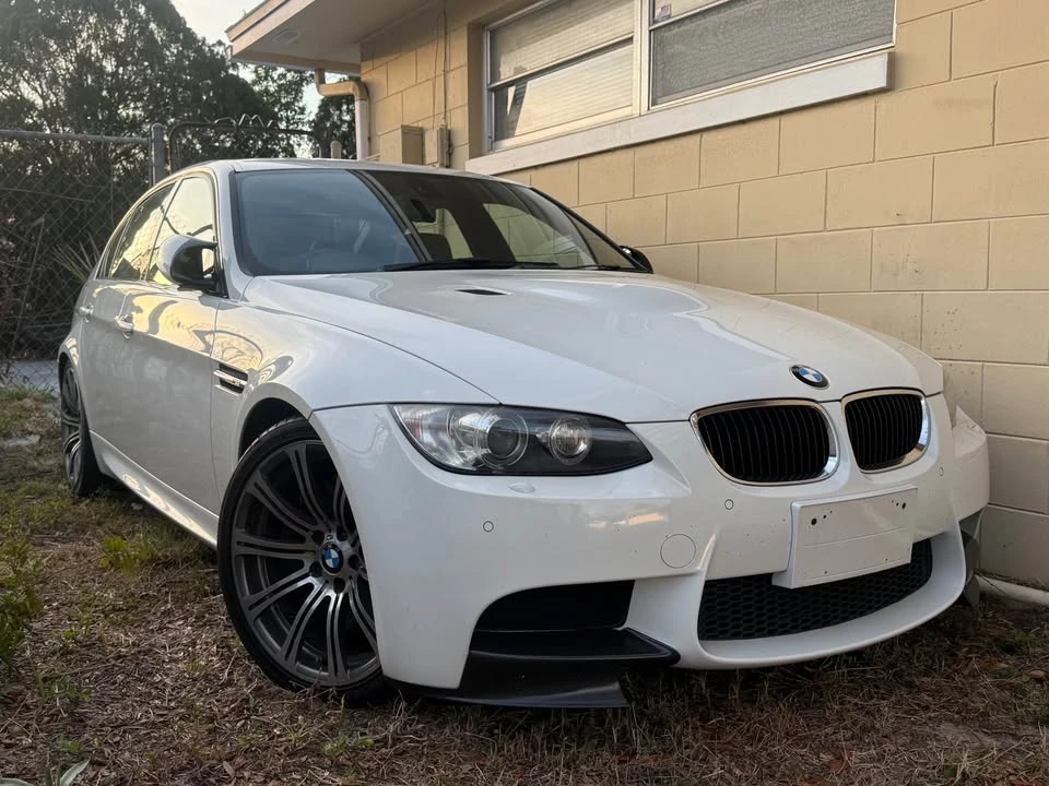 2011 BMW E90 M3 Sedan - Image 9 of 13