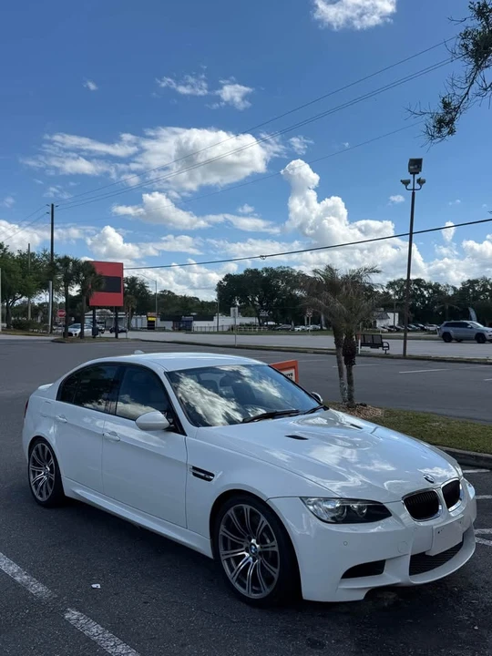 2011 BMW E90 M3 Sedan - Image 6 of 13