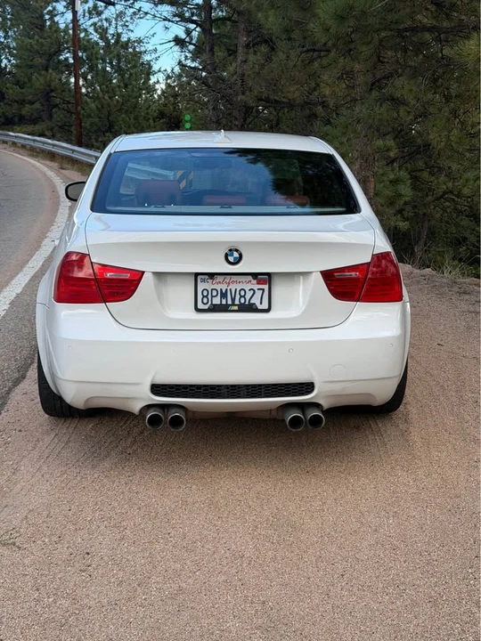2011 BMW E90 M3 Sedan - Image 6 of 10
