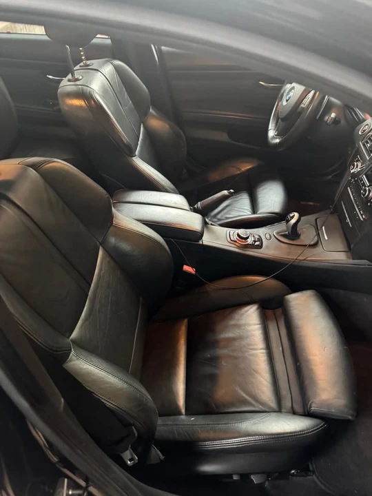 2011 BMW E90 M3 Sedan - Image 7 of 16
