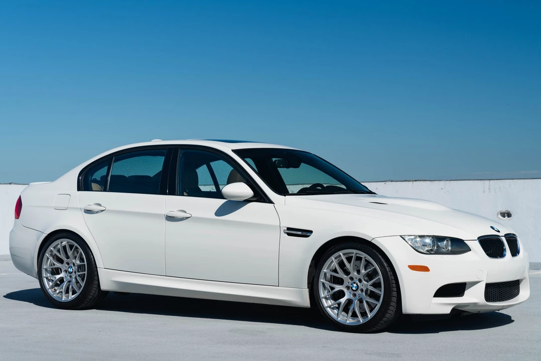 2011 BMW E90 M3 Sedan - Image 9 of 31