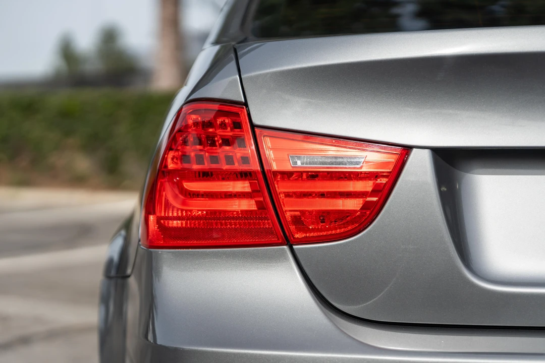 2011 BMW E90 M3 Sedan - Image 11 of 31