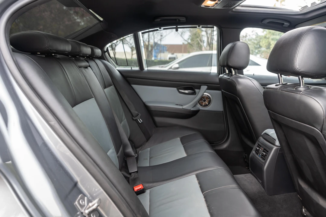 2011 BMW E90 M3 Sedan - Image 24 of 31