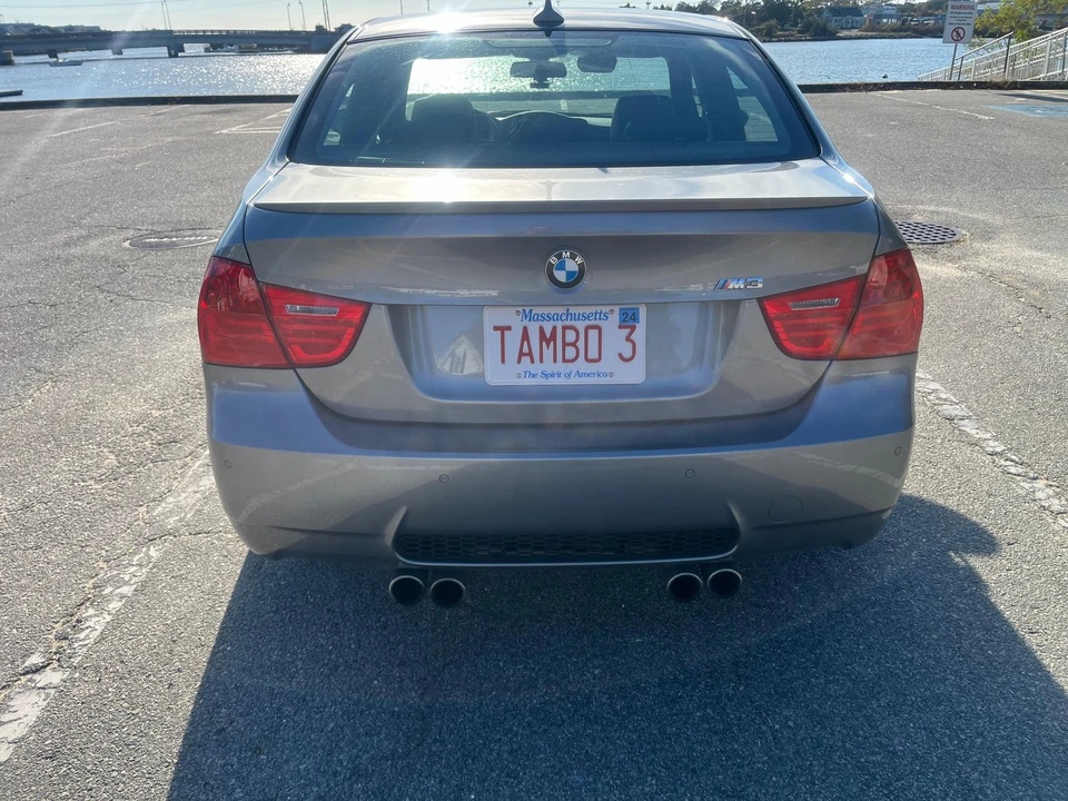 2011 BMW E90 M3 Sedan - Image 8 of 31