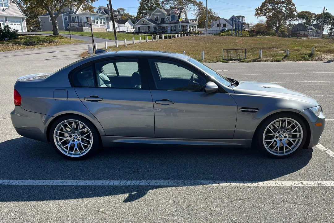 2011 BMW E90 M3 Sedan - Image 3 of 31
